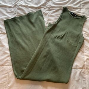 NWOT PrettyLittleThing Green Maxi Dress